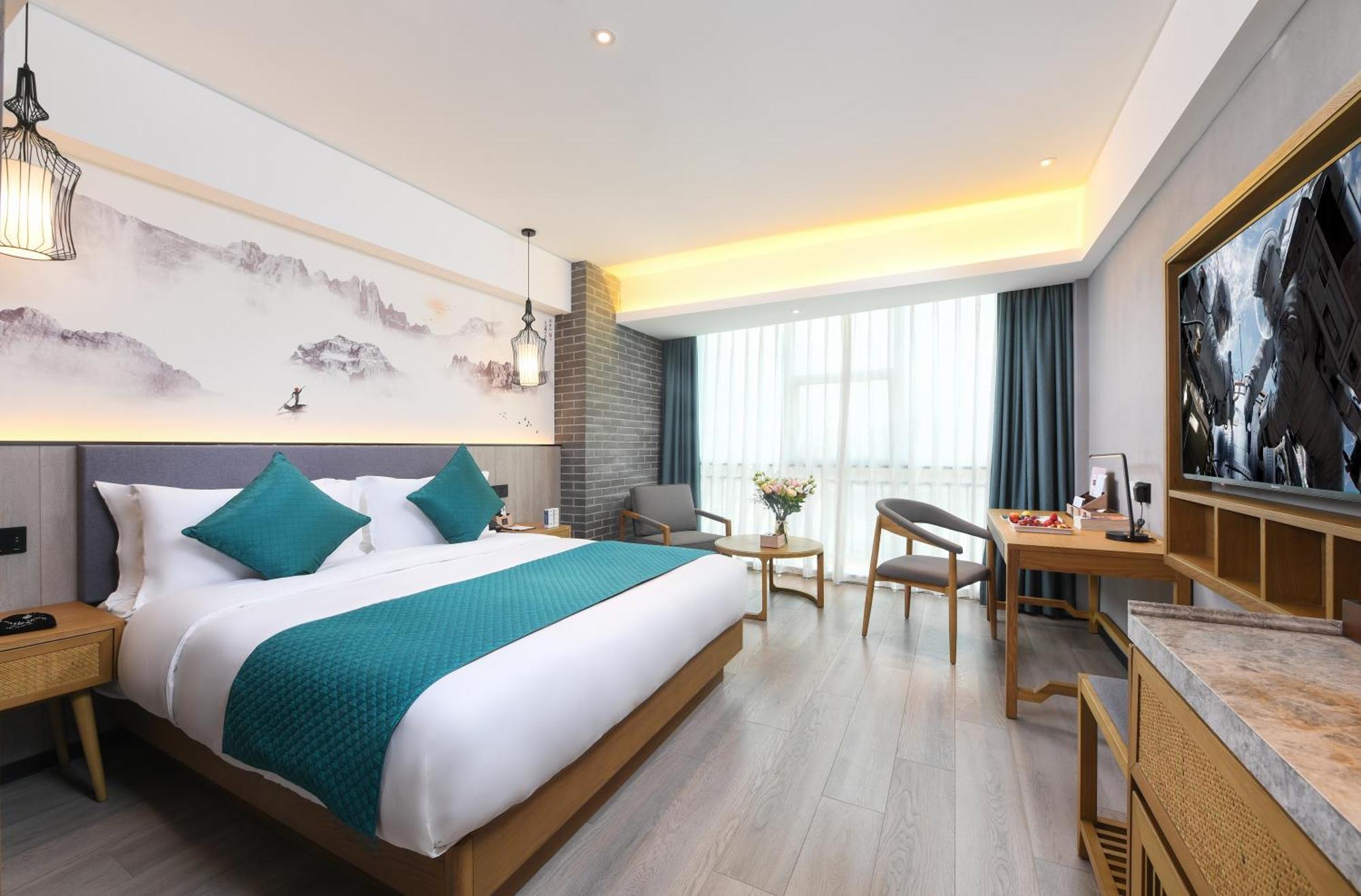 Mehood Lestie International Hotel Nancun Wanbo Metro Station Branch - Free Shuttle Bus To Canton Fair Complex During Canton Fair Period & Free Breakfast & Free Afternoon Tea & Free Midnight Snack & Free Vpn Internet Access Exteriör bild